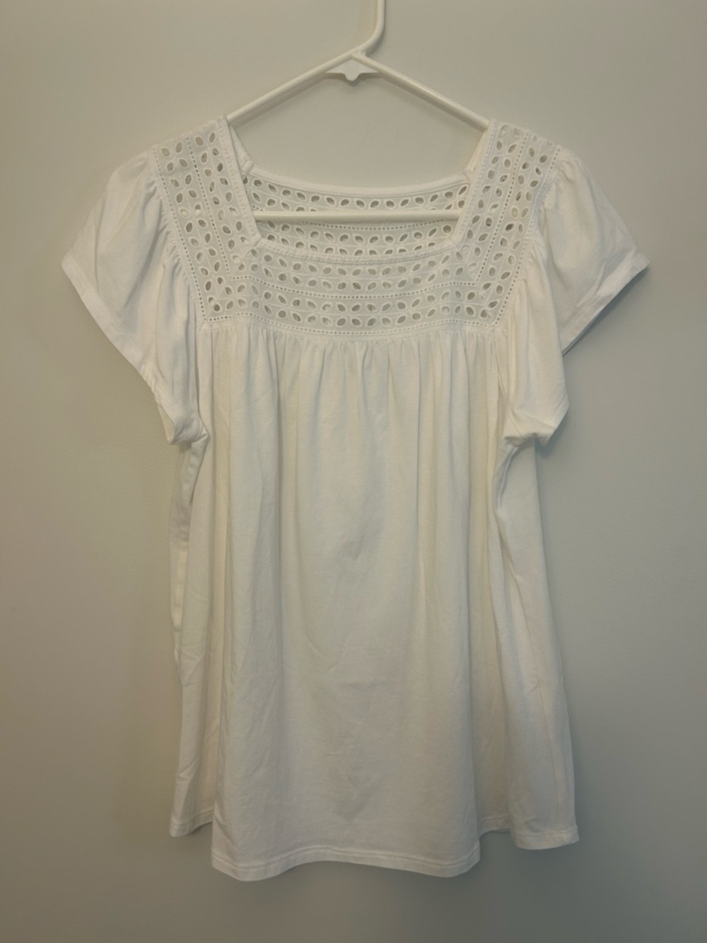 St. John's Bay White Eyelet Square-Neck Cotton Top Womens L
